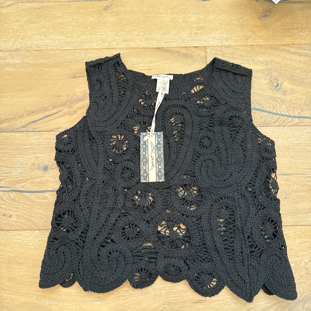 NWT! Ultra Pink Crocheted Vest XS